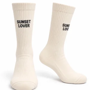 Para beżowych skarpet Miejska Fala Sunset Lover z czarnym napisem